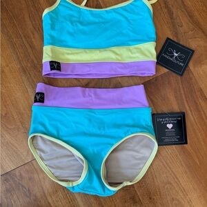 Kandi Kouture dance set size CL 7/8